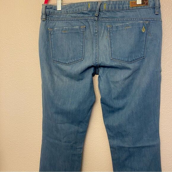 Volcom Colette Skinny denim Jeans mid rise 100% cotton medium wash Size 11 - Picture 3 of 12
